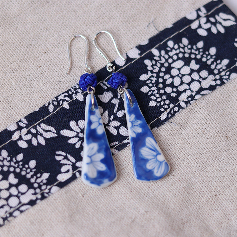Fashionable retro polygonal blue and white earrings, exquisite handmade paintings, exquisite ceramic jewelry
