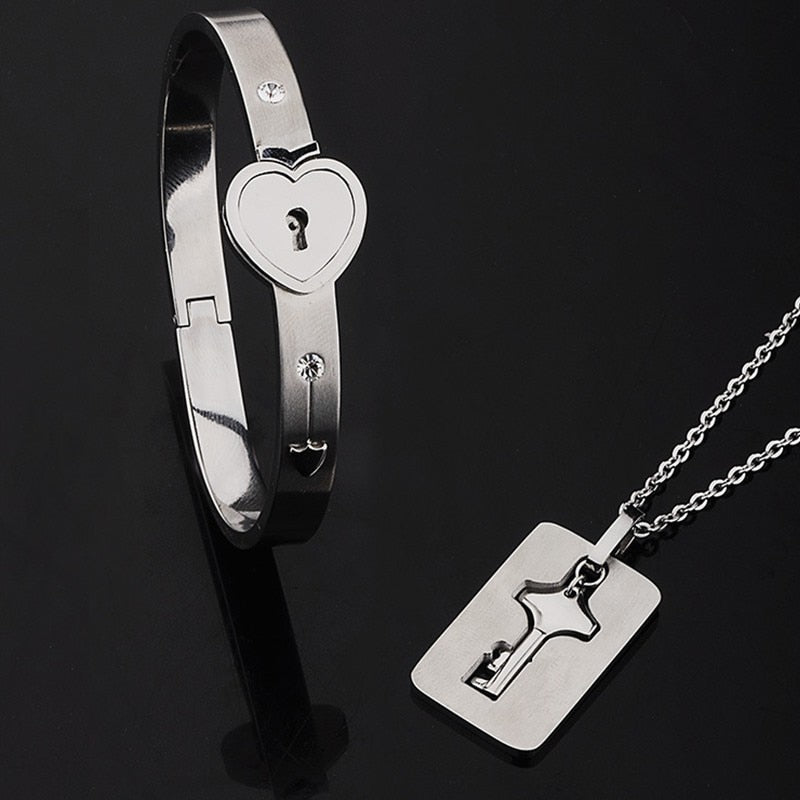 Fashion Concentric Lock Key Titanium Steel Stainless Steel Jewelry Bracelet Necklace Couple Sets