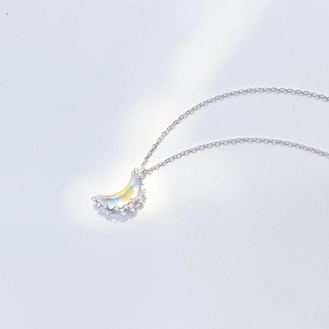 Glowing Moon Necklace Women Pendant Hollow Stone Pendant Crystal Meniscus Full Moon Choker Charm Jewelry