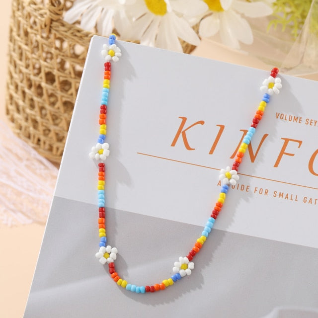 Korean Fashion Colorful Little Daisy Flower Beaded Necklace For Women Bohemian Beads Clavicle Chain Choker Necklace Jewelry