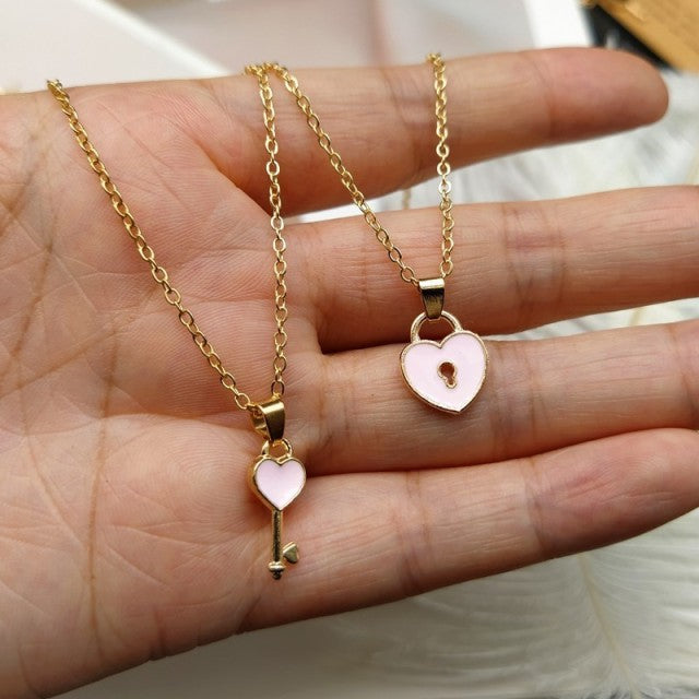 1 Pair Cartoon Cute Couples Men Women Paired Pendants Necklace Hip Hop Fashion Chain Girl Accessories Student Sisters Girlfriend