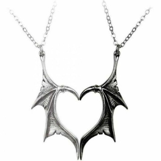 2Pcs Fashion Nec Personality Punk Heart Wing Necklace Lovers Vinatge Bat Wing Heart Couples Pendant Necklace Set Fashion Jewerly